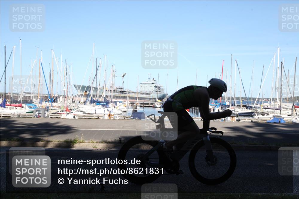 17.08.2025 - KN Förde Triathlon 2025 Yannick Fuchs http://msf.ph/oto/8621831 17.08.2025 15:21:19 Radfahren 14 meine-sportfotos.de