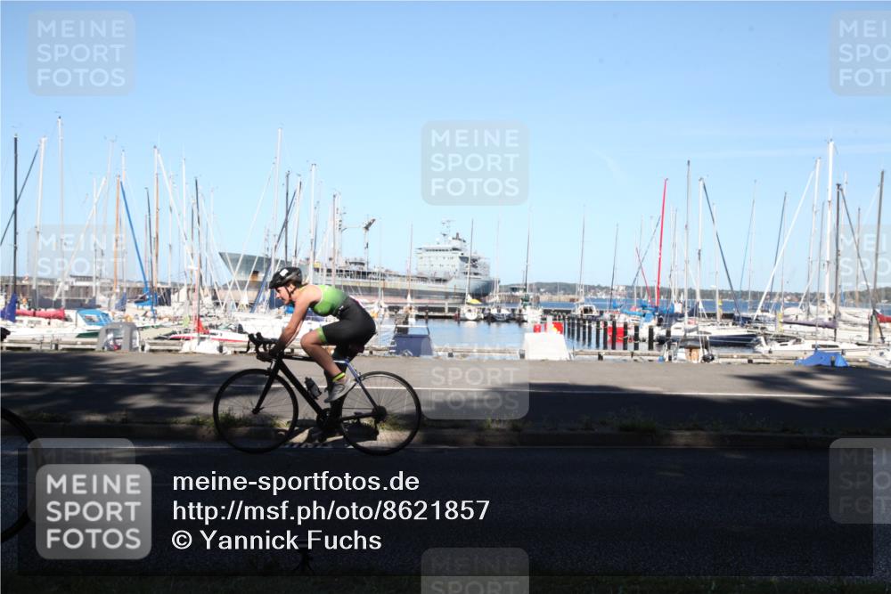 17.08.2025 - KN Förde Triathlon 2025 Yannick Fuchs http://msf.ph/oto/8621857 17.08.2025 15:28:21 Radfahren 22, 24, 32 meine-sportfotos.de