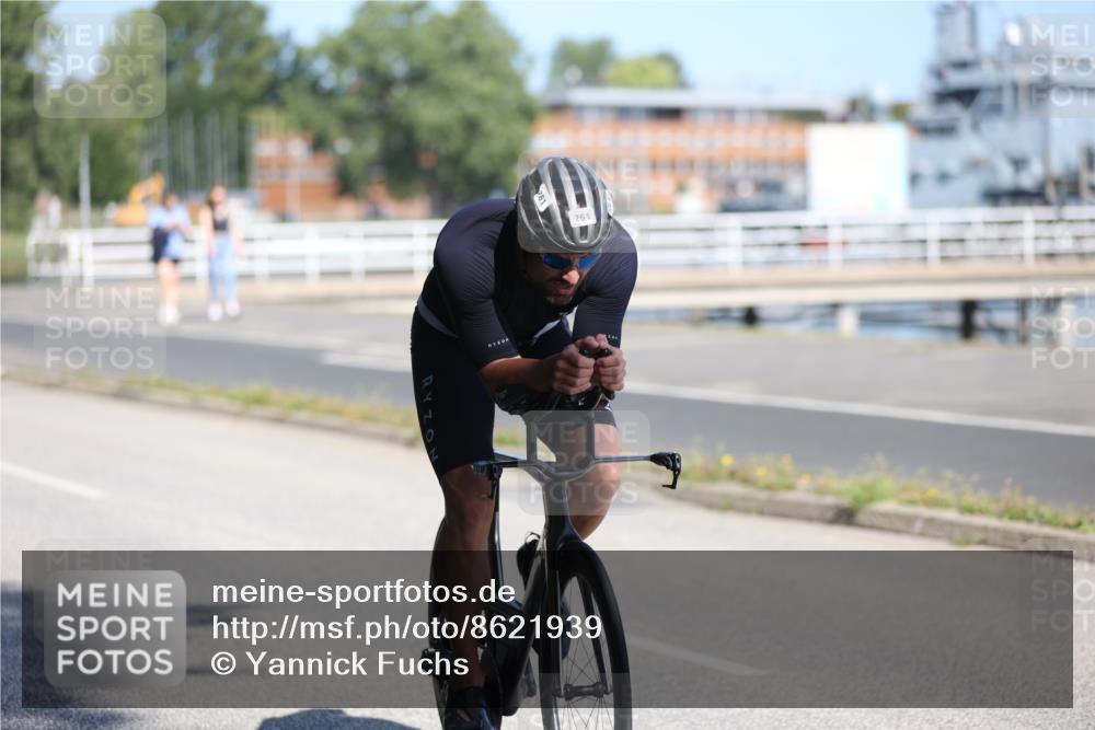 17.08.2025 - KN Förde Triathlon 2025 Yannick Fuchs http://msf.ph/oto/8621939 17.08.2025 11:00:10 Radfahren 261, 266, 267 meine-sportfotos.de