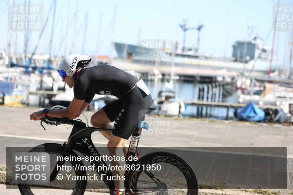 17.08.2025 - KN Förde Triathlon 2025 Yannick Fuchs http://msf.ph/oto/8621950 17.08.2025 11:00:17 Radfahren 267, 261, 266 meine-sportfotos.de
