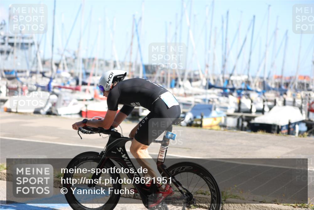 17.08.2025 - KN Förde Triathlon 2025 Yannick Fuchs http://msf.ph/oto/8621951 17.08.2025 11:00:17 Radfahren 267, 261, 266 meine-sportfotos.de