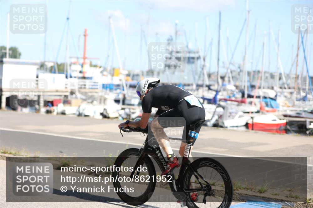 17.08.2025 - KN Förde Triathlon 2025 Yannick Fuchs http://msf.ph/oto/8621952 17.08.2025 11:00:17 Radfahren 267, 261, 266 meine-sportfotos.de