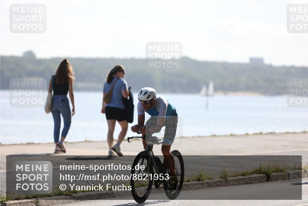 17.08.2025 - KN Förde Triathlon 2025 Yannick Fuchs http://msf.ph/oto/8621953 17.08.2025 11:00:59 Radfahren 264, 270, 275 meine-sportfotos.de