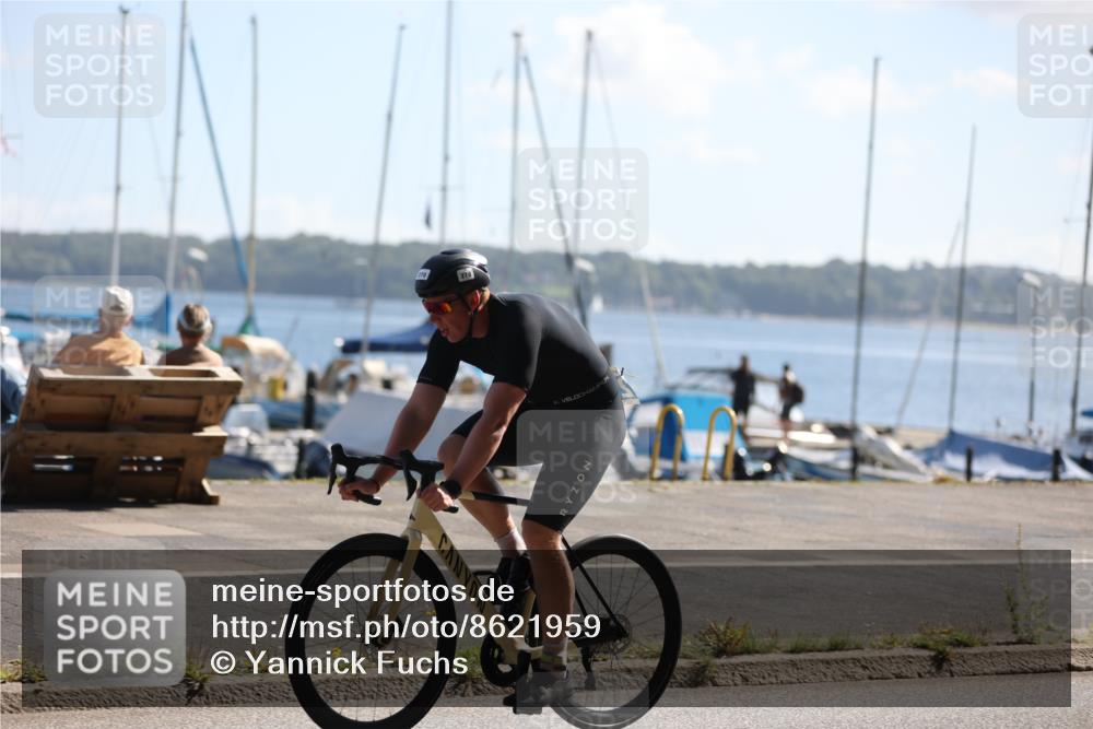 17.08.2025 - KN Förde Triathlon 2025 Yannick Fuchs http://msf.ph/oto/8621959 17.08.2025 11:01:01 Radfahren 264, 270, 275 meine-sportfotos.de