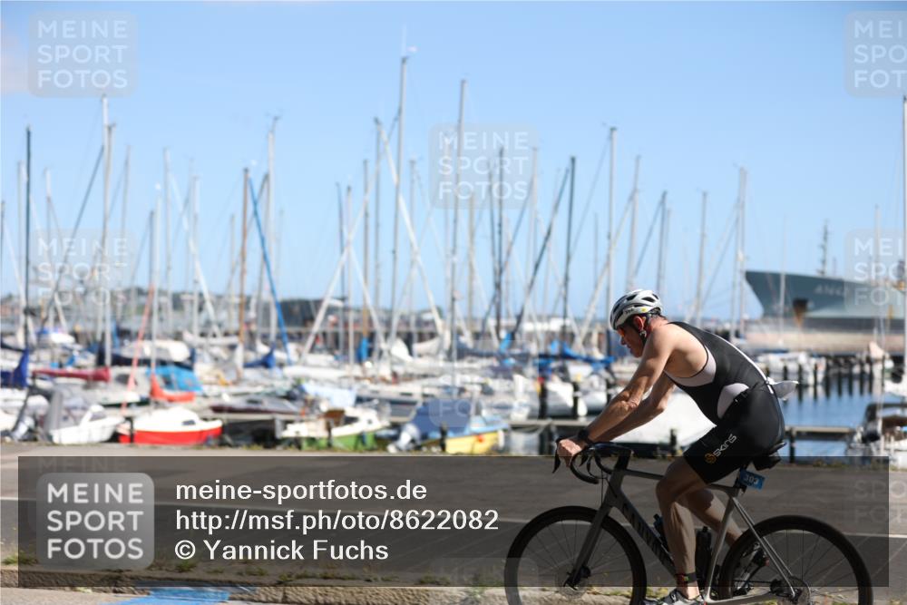17.08.2025 - KN Förde Triathlon 2025 Yannick Fuchs http://msf.ph/oto/8622082 17.08.2025 11:04:31 Radfahren 273, 280, 287, 288, 303 meine-sportfotos.de