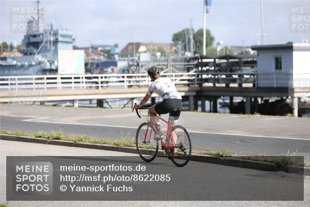 17.08.2025 - KN Förde Triathlon 2025 Yannick Fuchs http://msf.ph/oto/8622085 17.08.2025 09:46:08 Radfahren 121, 168, 171, 243, 249 meine-sportfotos.de
