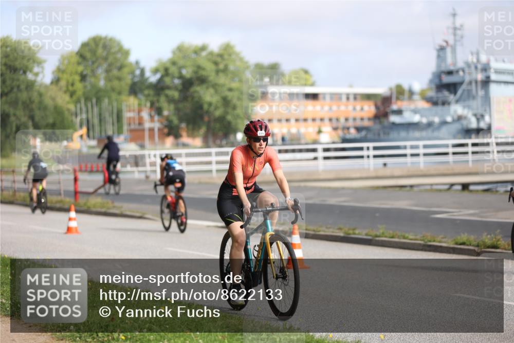 17.08.2025 - KN Förde Triathlon 2025 Yannick Fuchs http://msf.ph/oto/8622133 17.08.2025 09:46:31 Radfahren 101, 120, 225, 246, 144, 180, 194, 252 meine-sportfotos.de