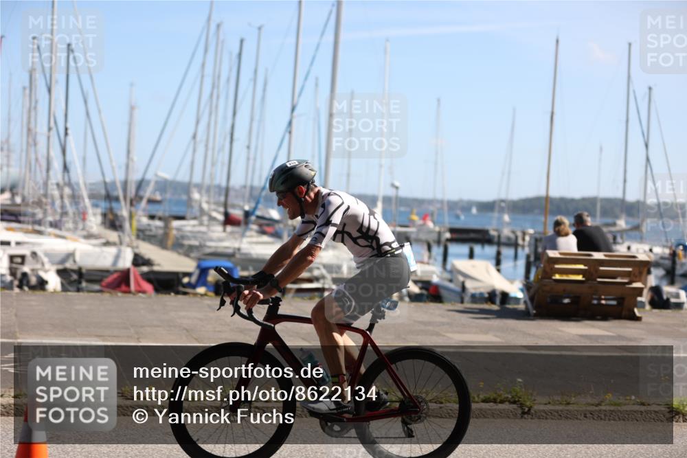 17.08.2025 - KN Förde Triathlon 2025 Yannick Fuchs http://msf.ph/oto/8622134 17.08.2025 11:06:26 Radfahren 297, 299, 309 meine-sportfotos.de