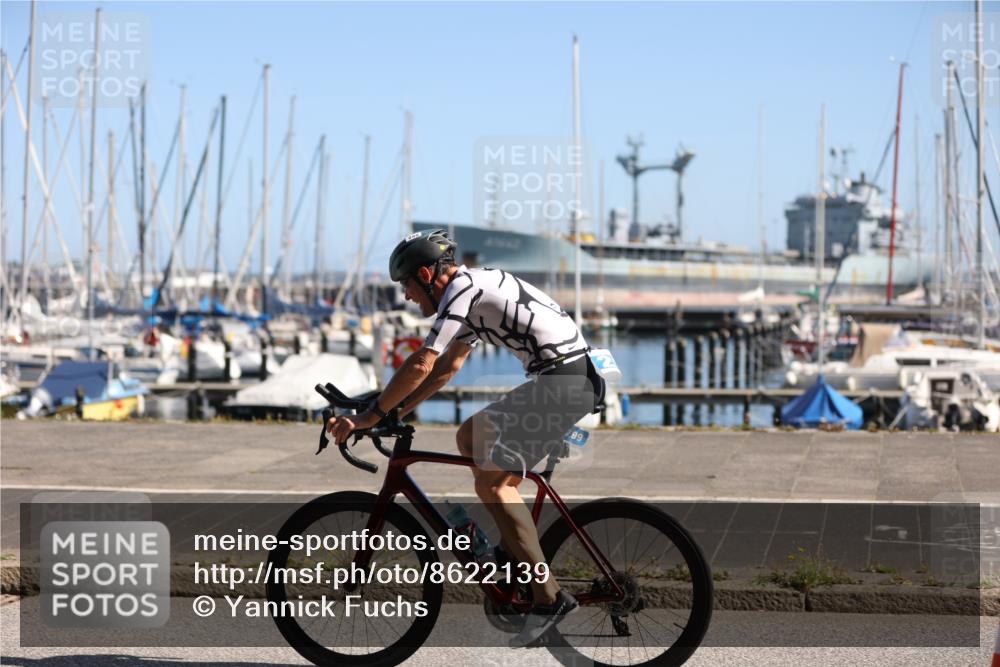 17.08.2025 - KN Förde Triathlon 2025 Yannick Fuchs http://msf.ph/oto/8622139 17.08.2025 11:06:26 Radfahren 297, 299, 309 meine-sportfotos.de