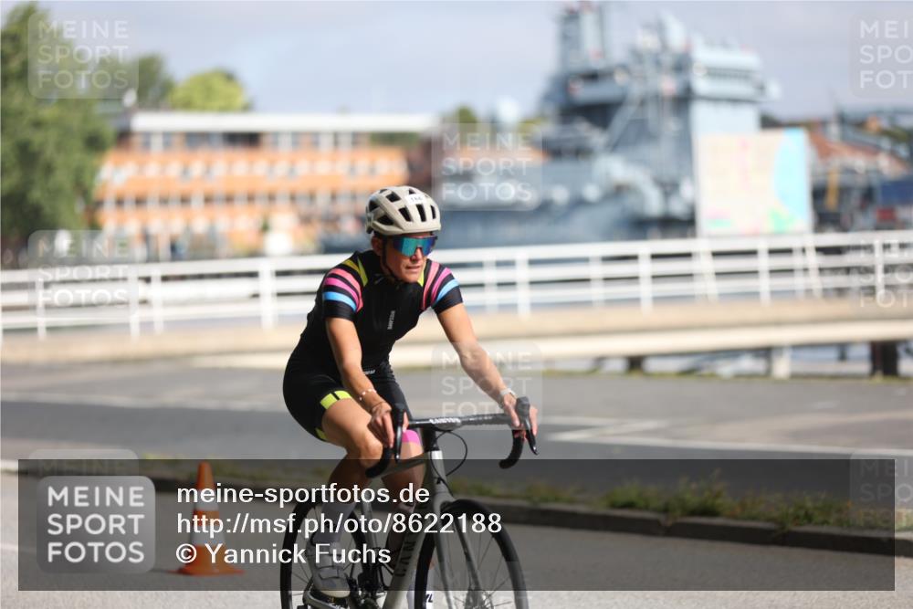 17.08.2025 - KN Förde Triathlon 2025 Yannick Fuchs http://msf.ph/oto/8622188 17.08.2025 09:46:55 Radfahren 116, 143, 166, 116 meine-sportfotos.de