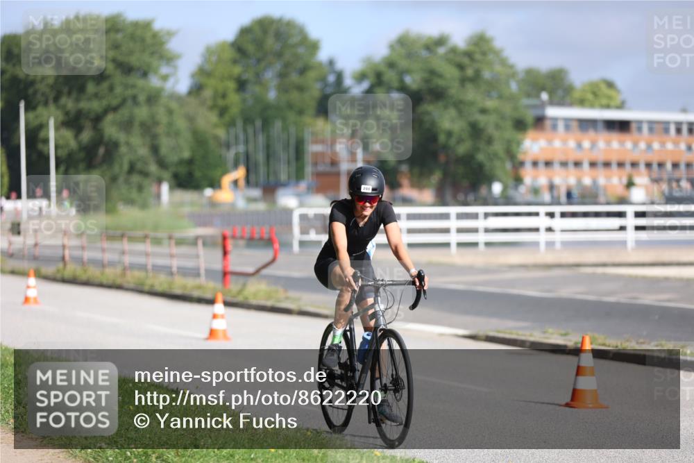 17.08.2025 - KN Förde Triathlon 2025 Yannick Fuchs http://msf.ph/oto/8622220 17.08.2025 09:47:06 Radfahren 164, 200, 143 meine-sportfotos.de