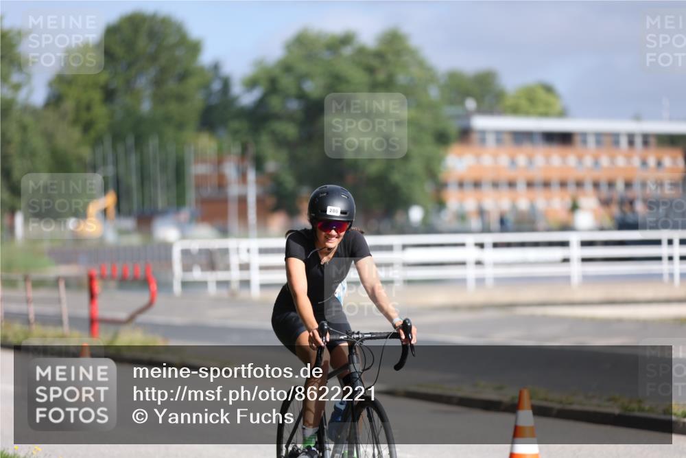 17.08.2025 - KN Förde Triathlon 2025 Yannick Fuchs http://msf.ph/oto/8622221 17.08.2025 09:47:06 Radfahren 164, 200, 143 meine-sportfotos.de