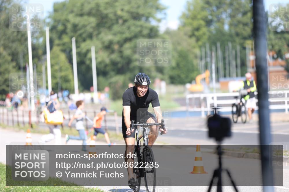 17.08.2025 - KN Förde Triathlon 2025 Yannick Fuchs http://msf.ph/oto/8622235 17.08.2025 11:08:07 Radfahren 299, 302, 309, 340, 297 meine-sportfotos.de