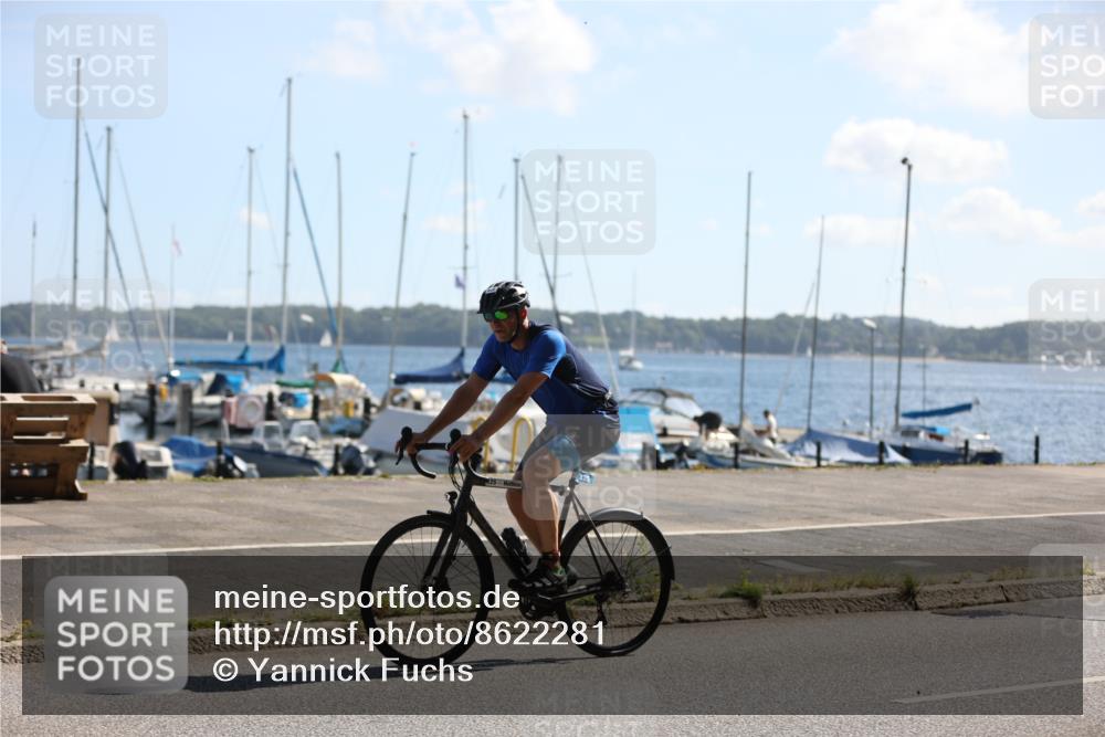 17.08.2025 - KN Förde Triathlon 2025 Yannick Fuchs http://msf.ph/oto/8622281 17.08.2025 11:08:27 Radfahren 325, 318 meine-sportfotos.de