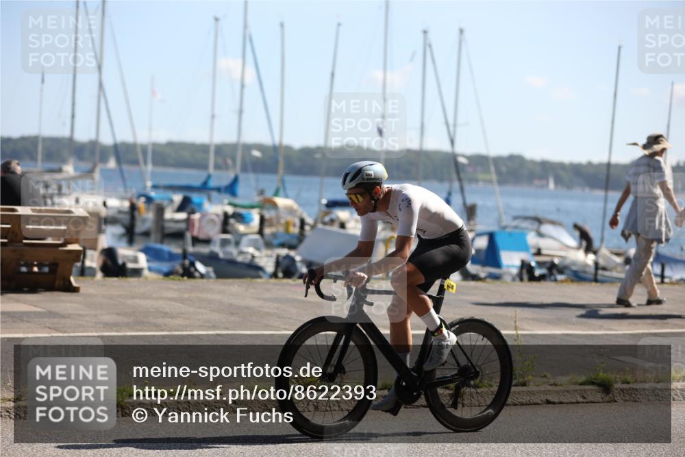 17.08.2025 - KN Förde Triathlon 2025 Yannick Fuchs http://msf.ph/oto/8622393 17.08.2025 11:09:27 Radfahren 266, 312, 316, 331, 608, 279, 312, 358 meine-sportfotos.de