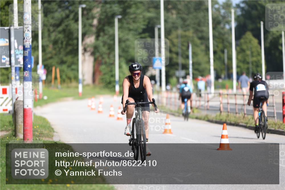 17.08.2025 - KN Förde Triathlon 2025 Yannick Fuchs http://msf.ph/oto/8622410 17.08.2025 09:48:42 Radfahren 189, 213, 106, 159, 194 meine-sportfotos.de