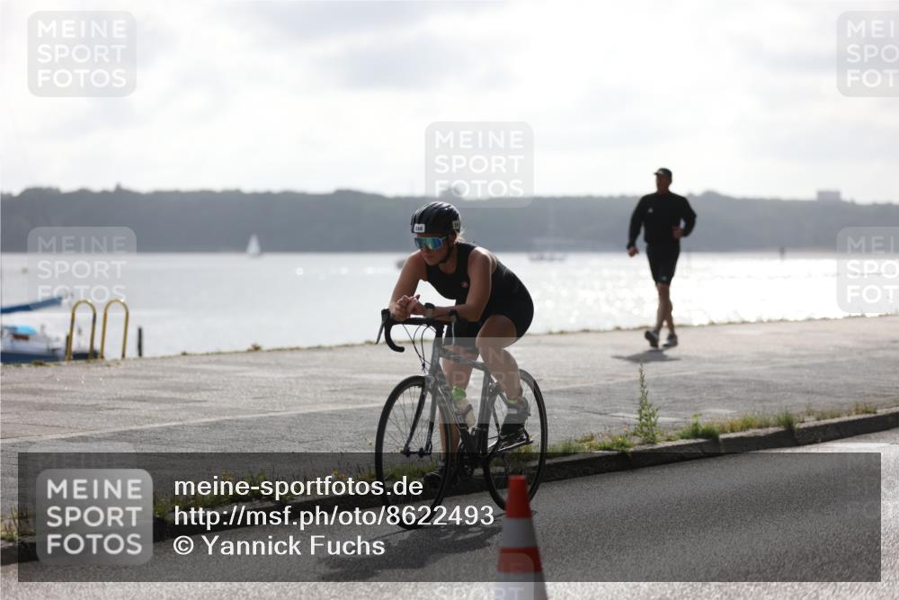 17.08.2025 - KN Förde Triathlon 2025 Yannick Fuchs http://msf.ph/oto/8622493 17.08.2025 09:49:14 Radfahren 108, 177, 187, 250, 161, 164, 187, 192, 220 meine-sportfotos.de