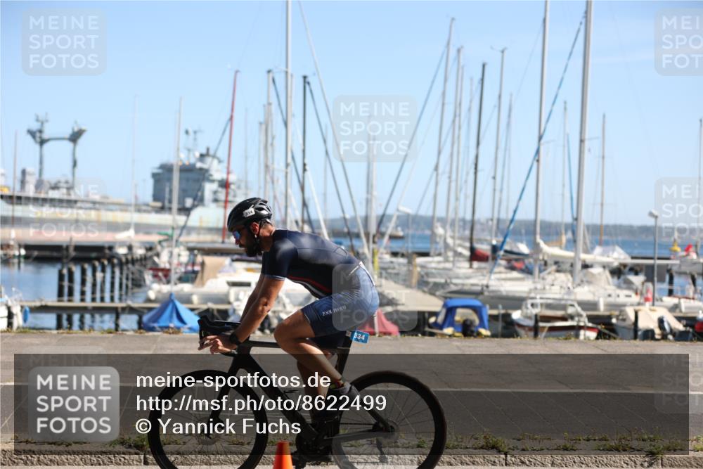 17.08.2025 - KN Förde Triathlon 2025 Yannick Fuchs http://msf.ph/oto/8622499 17.08.2025 11:10:10 Radfahren 275, 293, 302, 325, 334, 274, 302, 318, 323, 324 meine-sportfotos.de