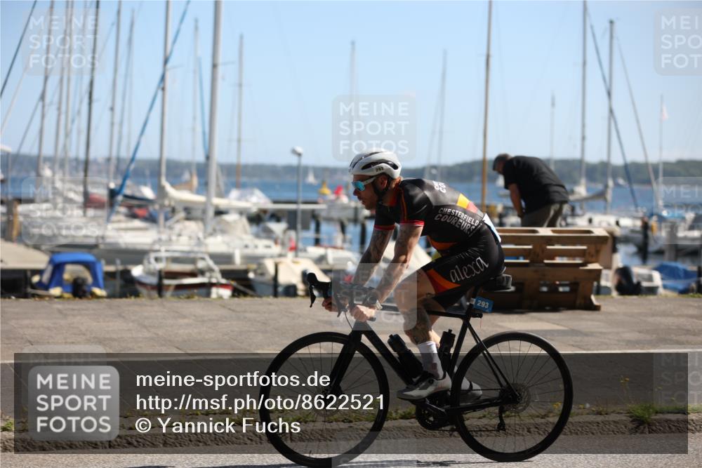 17.08.2025 - KN Förde Triathlon 2025 Yannick Fuchs http://msf.ph/oto/8622521 17.08.2025 11:10:16 Radfahren 270, 275, 293, 320, 321, 325, 602, 603, 605, 615, 302, 334 meine-sportfotos.de