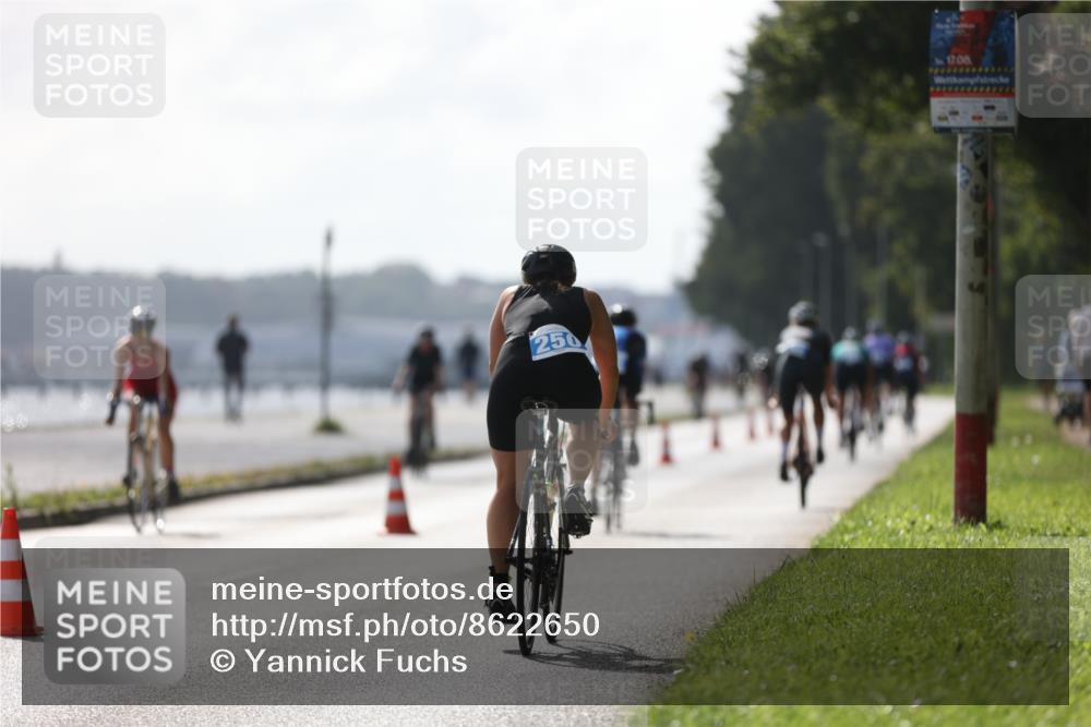 17.08.2025 - KN Förde Triathlon 2025 Yannick Fuchs http://msf.ph/oto/8622650 17.08.2025 09:51:13 Radfahren 131, 172, 179, 240, 241, 108, 161, 250 meine-sportfotos.de