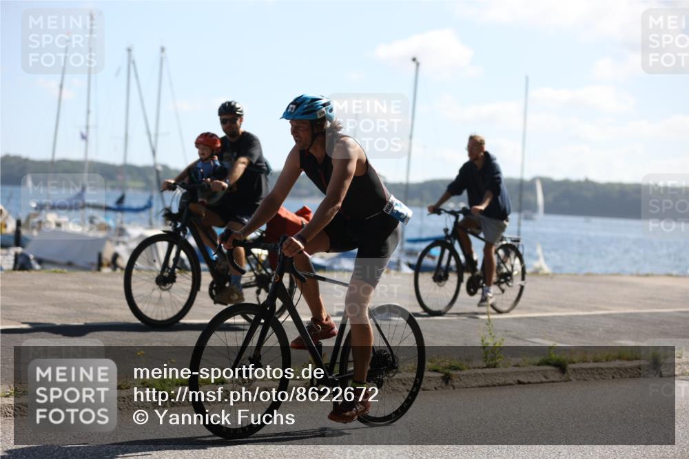17.08.2025 - KN Förde Triathlon 2025 Yannick Fuchs http://msf.ph/oto/8622672 17.08.2025 11:11:03 Radfahren 331, 348, 360, 379, 351, 358, 360, 633 meine-sportfotos.de