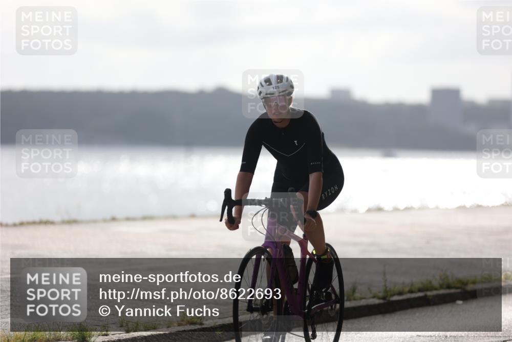 17.08.2025 - KN Förde Triathlon 2025 Yannick Fuchs http://msf.ph/oto/8622693 17.08.2025 09:51:30 Radfahren 107, 119, 125, 153, 157, 110, 131, 153, 158, 181, 207, 221 meine-sportfotos.de