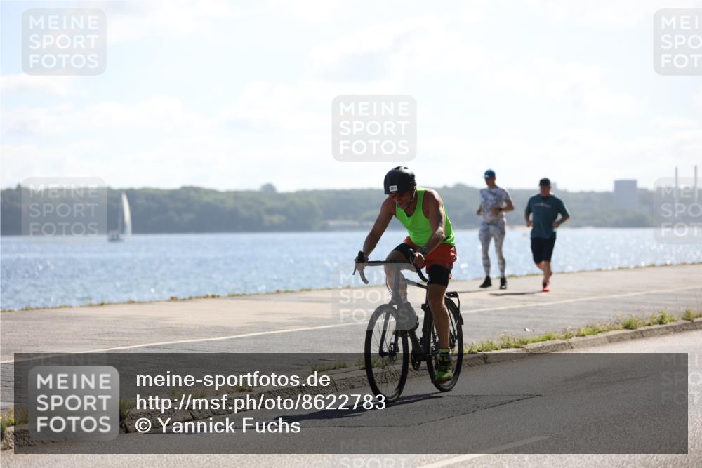 17.08.2025 - KN Förde Triathlon 2025 Yannick Fuchs http://msf.ph/oto/8622783 17.08.2025 11:11:50 Radfahren 270, 275, 293, 321, 334, 362, 603, 272, 275, 329, 341 meine-sportfotos.de
