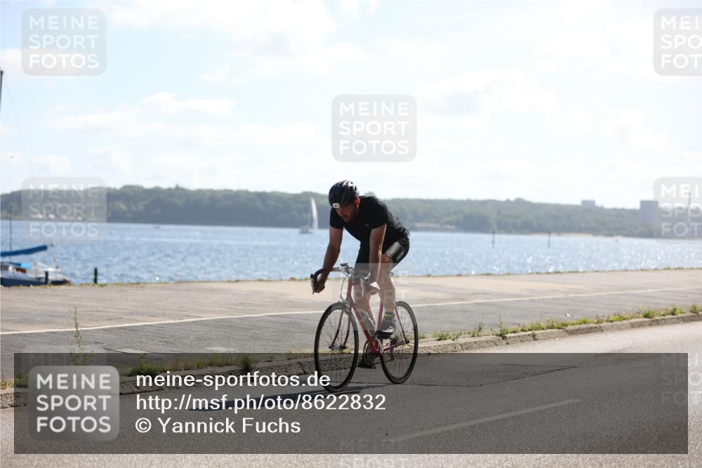 17.08.2025 - KN Förde Triathlon 2025 Yannick Fuchs http://msf.ph/oto/8622832 17.08.2025 11:12:10 Radfahren 269, 271, 278, 291, 327, 343, 350, 370, 635, 287, 371 meine-sportfotos.de