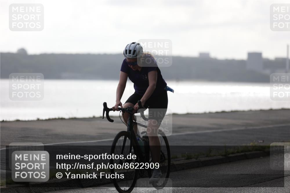 17.08.2025 - KN Förde Triathlon 2025 Yannick Fuchs http://msf.ph/oto/8622909 17.08.2025 09:53:00 Radfahren 170, 174, 188, 221, 127, 148, 163, 188, 215, 242 meine-sportfotos.de