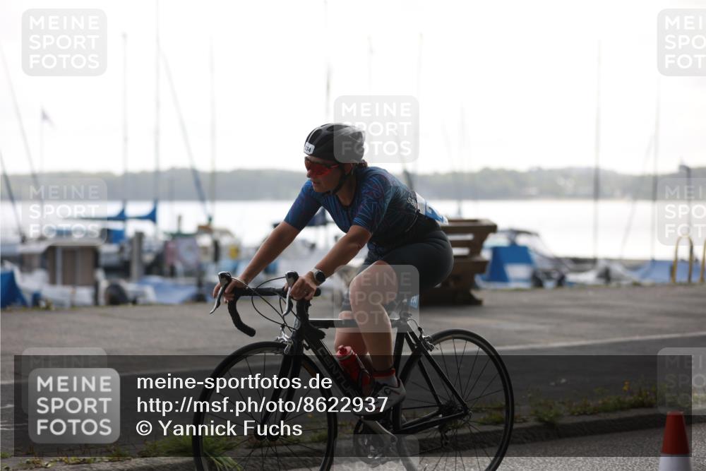 17.08.2025 - KN Förde Triathlon 2025 Yannick Fuchs http://msf.ph/oto/8622937 17.08.2025 09:53:33 Radfahren 107, 131, 183, 198, 207, 224, 234, 125, 131, 167, 207 meine-sportfotos.de