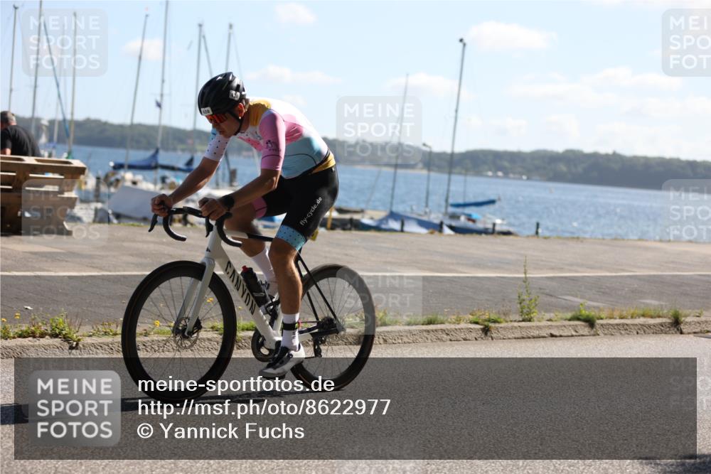 17.08.2025 - KN Förde Triathlon 2025 Yannick Fuchs http://msf.ph/oto/8622977 17.08.2025 11:12:41 Radfahren 273, 280, 308, 349, 352, 379, 620, 326, 614 meine-sportfotos.de