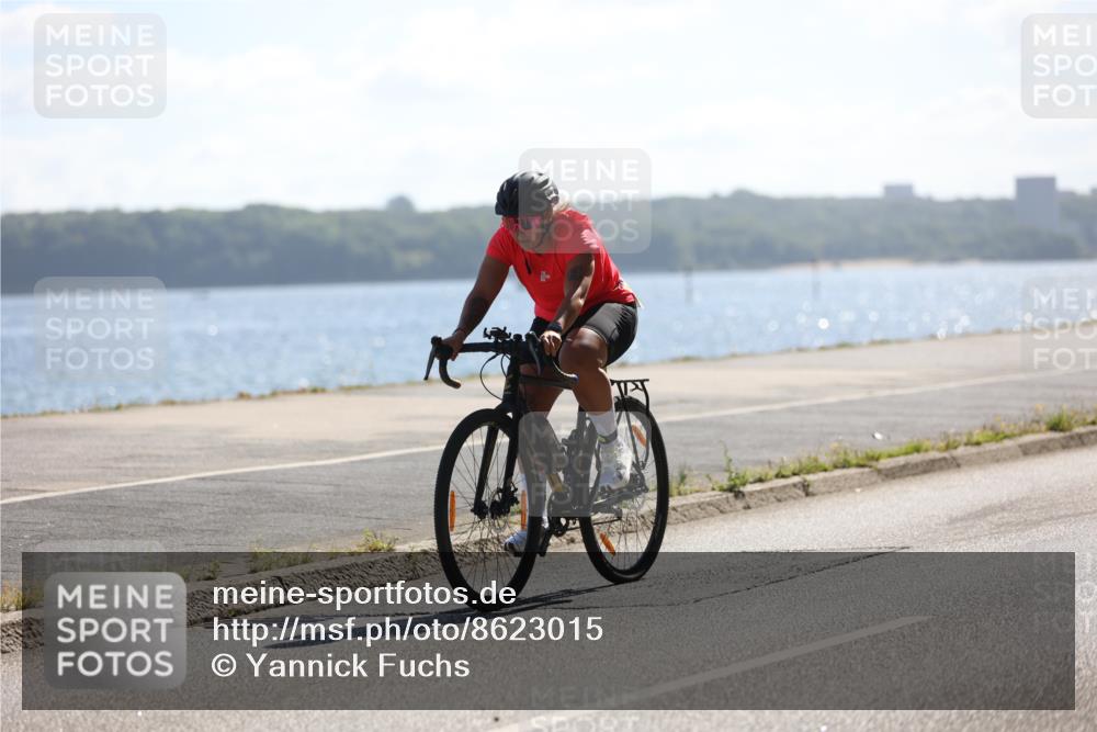 17.08.2025 - KN Förde Triathlon 2025 Yannick Fuchs http://msf.ph/oto/8623015 17.08.2025 11:12:51 Radfahren 263, 267, 339, 348, 349, 360, 606, 610, 308, 349, 352, 379 meine-sportfotos.de