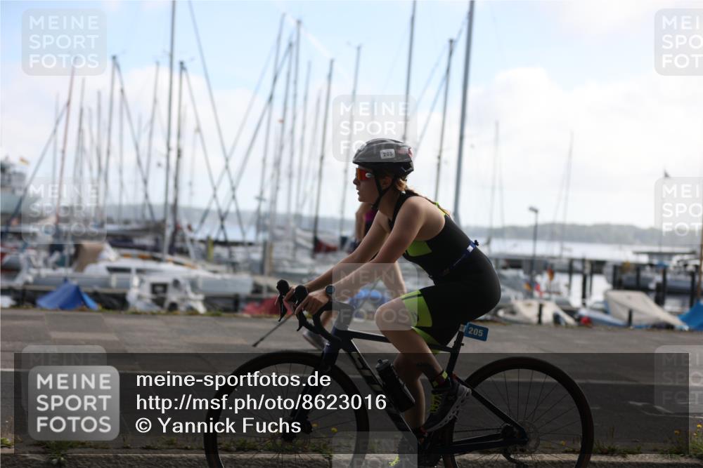 17.08.2025 - KN Förde Triathlon 2025 Yannick Fuchs http://msf.ph/oto/8623016 17.08.2025 09:54:35 Radfahren 127, 138, 146, 148, 184, 186, 196, 199, 205, 210, 211, 215, 230, 242, 152, 168 meine-sportfotos.de
