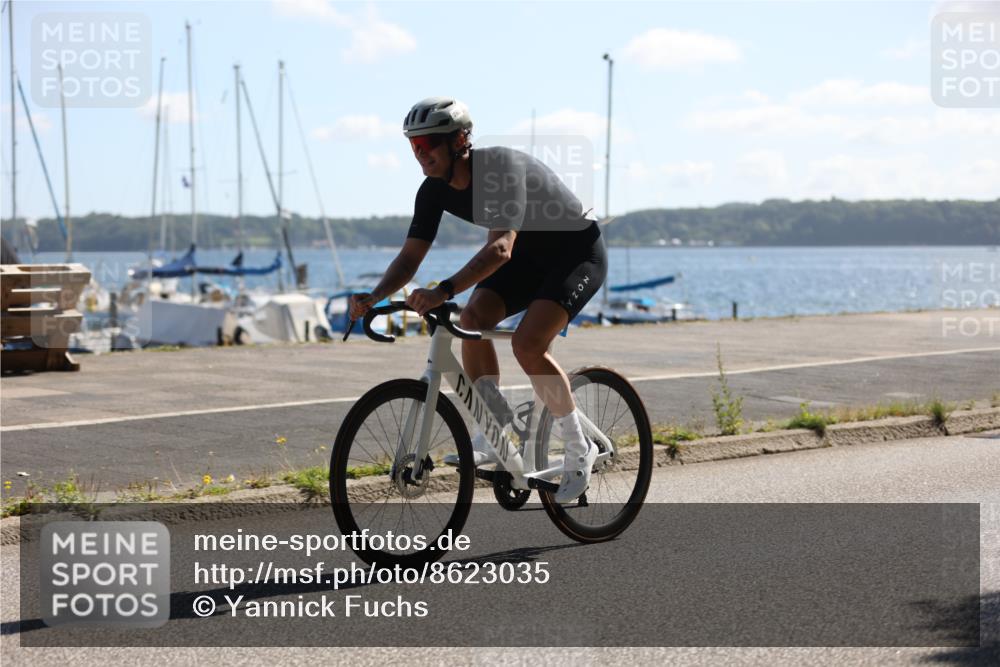 17.08.2025 - KN Förde Triathlon 2025 Yannick Fuchs http://msf.ph/oto/8623035 17.08.2025 11:12:58 Radfahren 263, 267, 339, 348, 351, 372, 610, 611, 360, 606 meine-sportfotos.de