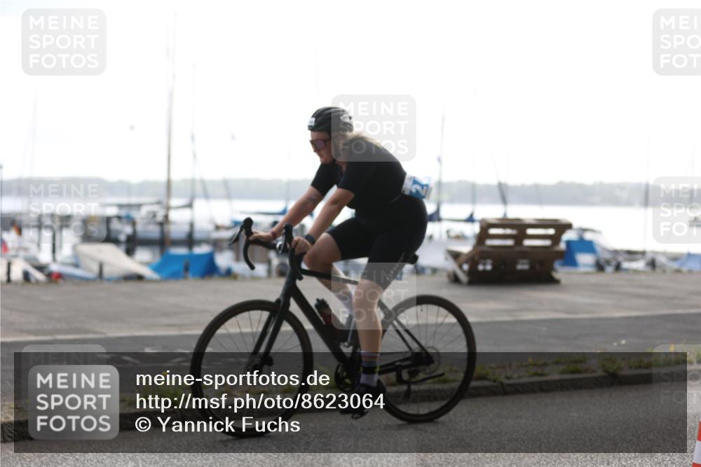 17.08.2025 - KN Förde Triathlon 2025 Yannick Fuchs http://msf.ph/oto/8623064 17.08.2025 09:54:54 Radfahren 111, 145, 151, 163, 170, 188, 245, 130, 151, 212 meine-sportfotos.de