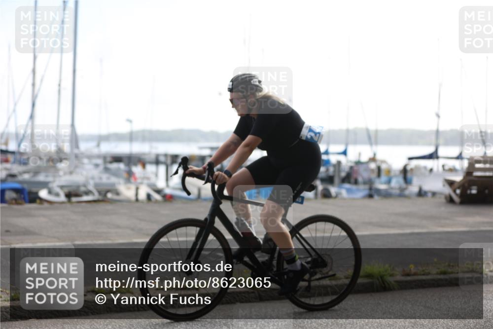 17.08.2025 - KN Förde Triathlon 2025 Yannick Fuchs http://msf.ph/oto/8623065 17.08.2025 09:54:54 Radfahren 111, 145, 151, 163, 170, 188, 245, 130, 151, 212 meine-sportfotos.de