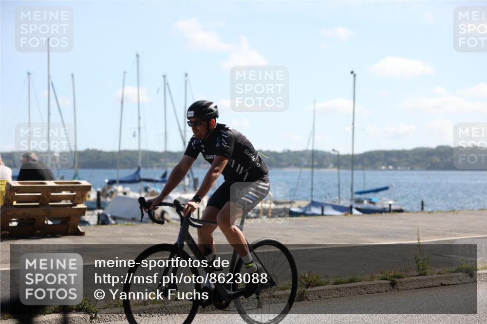 17.08.2025 - KN Förde Triathlon 2025 Yannick Fuchs http://msf.ph/oto/8623088 17.08.2025 11:13:22 Radfahren 329, 330, 341, 345, 353, 377, 380, 613, 619, 625, 638, 272, 621 meine-sportfotos.de