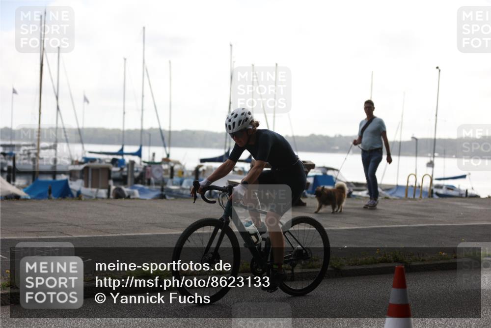 17.08.2025 - KN Förde Triathlon 2025 Yannick Fuchs http://msf.ph/oto/8623133 17.08.2025 09:55:34 Radfahren 166, 190, 167, 235 meine-sportfotos.de