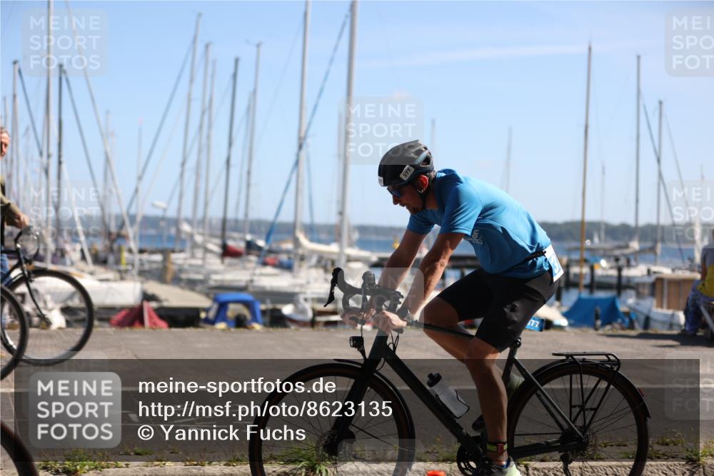 17.08.2025 - KN Förde Triathlon 2025 Yannick Fuchs http://msf.ph/oto/8623135 17.08.2025 11:13:30 Radfahren 287, 329, 345, 362, 374, 377, 330, 353, 380, 613, 619, 625, 638 meine-sportfotos.de