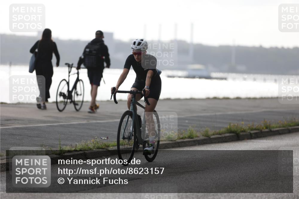 17.08.2025 - KN Förde Triathlon 2025 Yannick Fuchs http://msf.ph/oto/8623157 17.08.2025 09:56:01 Radfahren 102, 128, 150, 197, 243 meine-sportfotos.de