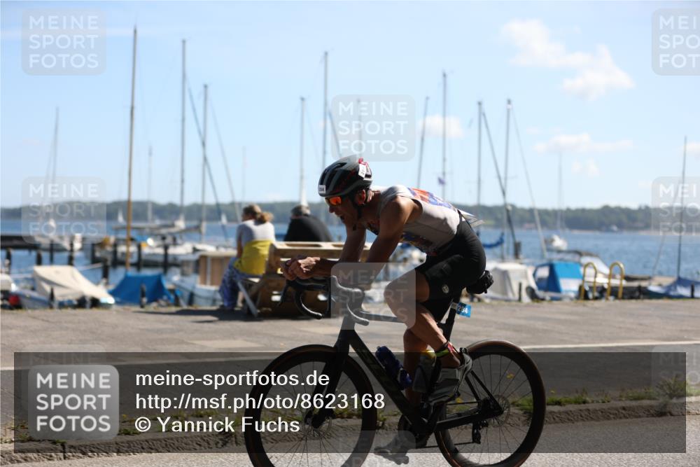 17.08.2025 - KN Förde Triathlon 2025 Yannick Fuchs http://msf.ph/oto/8623168 17.08.2025 11:13:43 Radfahren 281, 284, 291, 354, 371 meine-sportfotos.de