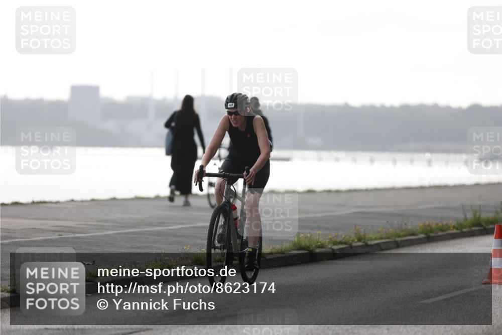 17.08.2025 - KN Förde Triathlon 2025 Yannick Fuchs http://msf.ph/oto/8623174 17.08.2025 09:56:07 Radfahren 102, 168, 197, 128, 150 meine-sportfotos.de
