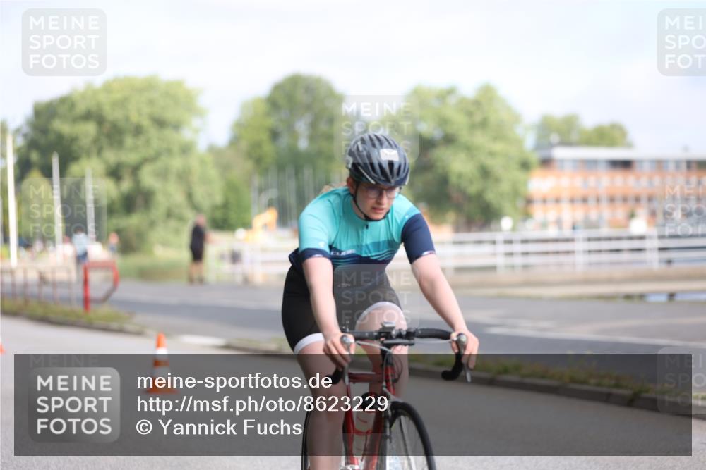 17.08.2025 - KN Förde Triathlon 2025 Yannick Fuchs http://msf.ph/oto/8623229 17.08.2025 09:56:39 Radfahren 130, 138, 145, 151, 212, 205 meine-sportfotos.de