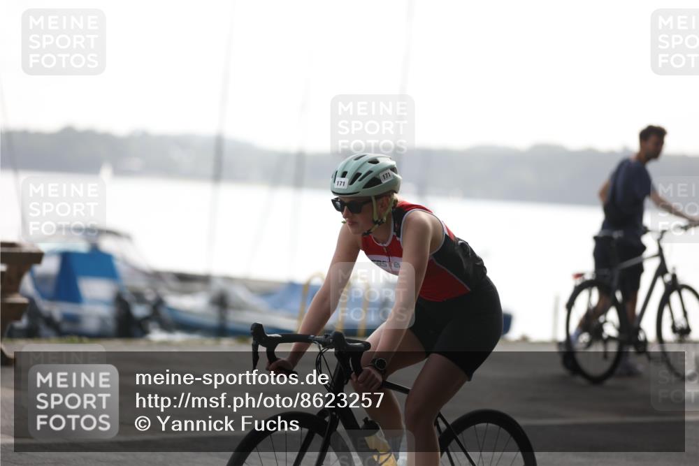 17.08.2025 - KN Förde Triathlon 2025 Yannick Fuchs http://msf.ph/oto/8623257 17.08.2025 09:56:58 Radfahren 122, 171, 180, 225 meine-sportfotos.de