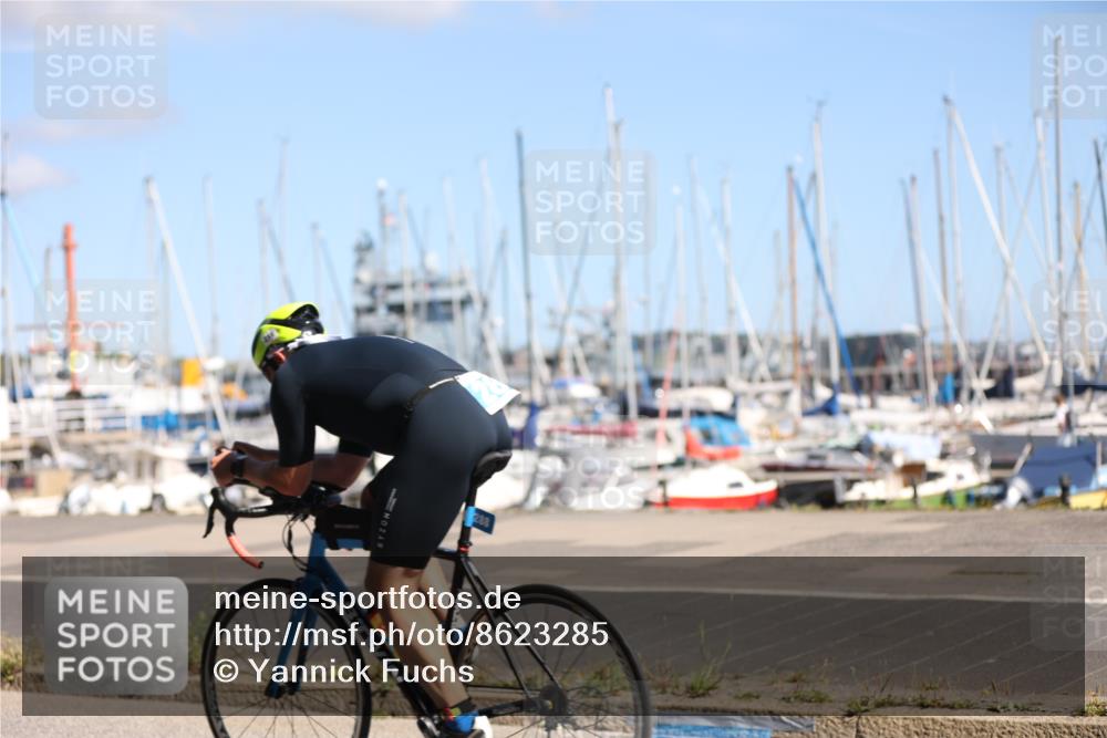 17.08.2025 - KN Förde Triathlon 2025 Yannick Fuchs http://msf.ph/oto/8623285 17.08.2025 11:14:27 Radfahren 263, 288, 306, 337, 349, 389, 285, 614, 630 meine-sportfotos.de
