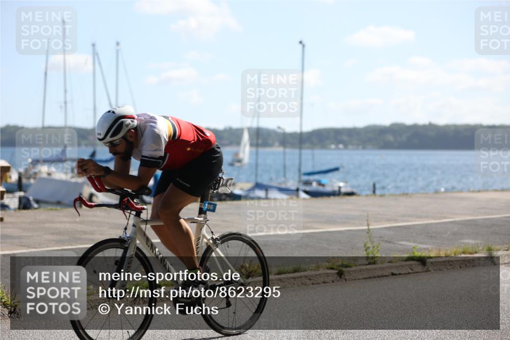 17.08.2025 - KN Förde Triathlon 2025 Yannick Fuchs http://msf.ph/oto/8623295 17.08.2025 11:14:33 Radfahren 263, 303, 306, 328, 349, 352, 389, 288, 337 meine-sportfotos.de