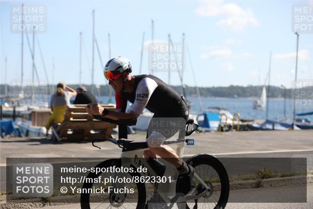 17.08.2025 - KN Förde Triathlon 2025 Yannick Fuchs http://msf.ph/oto/8623301 17.08.2025 11:14:34 Radfahren 263, 296, 303, 306, 328, 349, 352, 389, 288, 337 meine-sportfotos.de