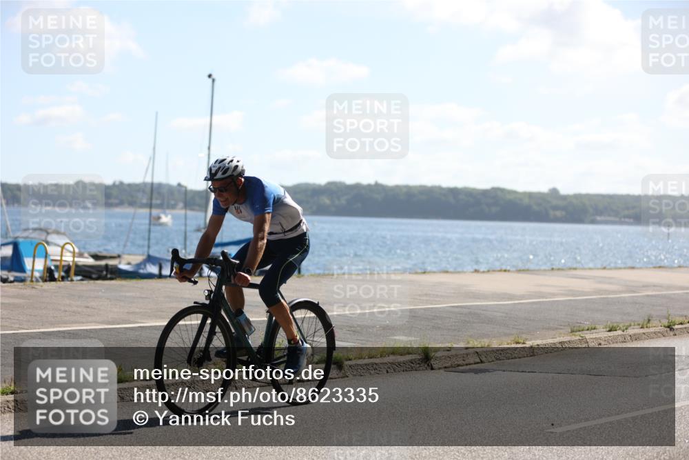17.08.2025 - KN Förde Triathlon 2025 Yannick Fuchs http://msf.ph/oto/8623335 17.08.2025 11:14:45 Radfahren 296, 361, 369, 372, 606, 610, 303, 328, 349, 352 meine-sportfotos.de