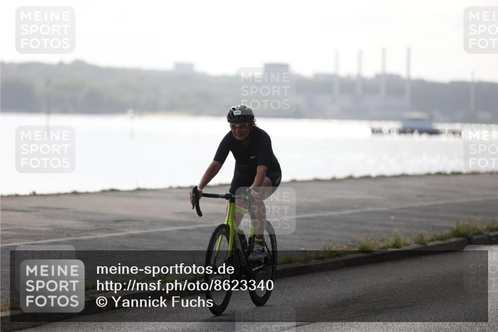 17.08.2025 - KN Förde Triathlon 2025 Yannick Fuchs http://msf.ph/oto/8623340 17.08.2025 09:57:37 Radfahren 144, 190, 139 meine-sportfotos.de