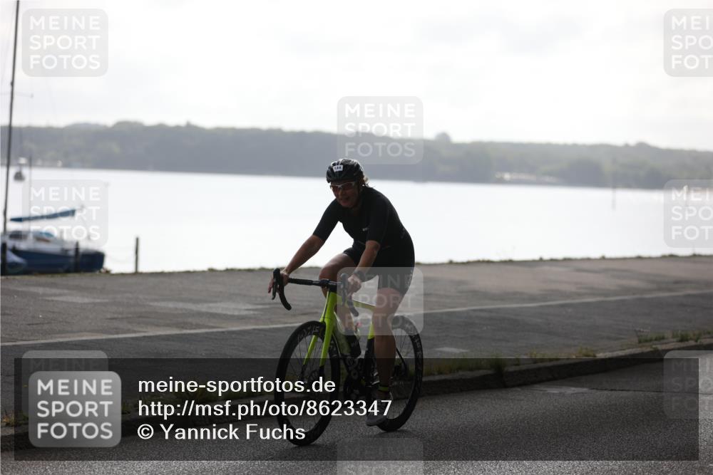 17.08.2025 - KN Förde Triathlon 2025 Yannick Fuchs http://msf.ph/oto/8623347 17.08.2025 09:57:38 Radfahren 144, 190, 139 meine-sportfotos.de